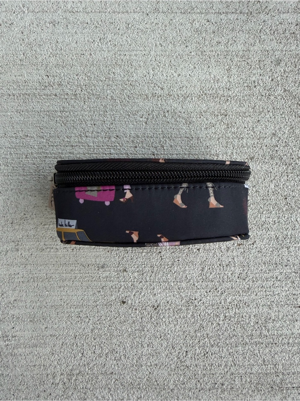 Nicole Miller Mini Cosmetic Case Travel Makeup Bag With Mirror Black Print